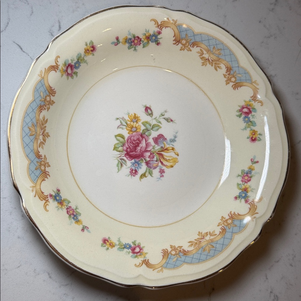 Edwin‎ Knowles Vintage Floral Salad Plate - Picture 3 of 3